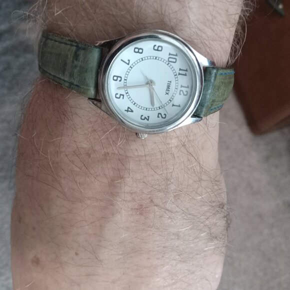 Timex Ladies Easy Reader Watch - Picture 8 of 8